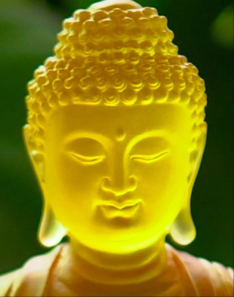 Liu Li Gautama Buddha Crystal Art Statue, 20.0cm x 13.4cm x 13.4cm