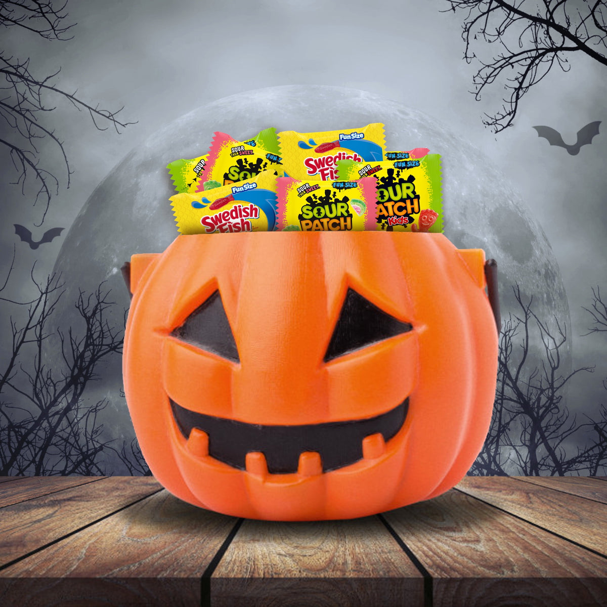 SOUR PATCH KIDS & SWEDISH FISH Mini Soft & Chewy Gummy Halloween Candy Variety Pack, 80 count