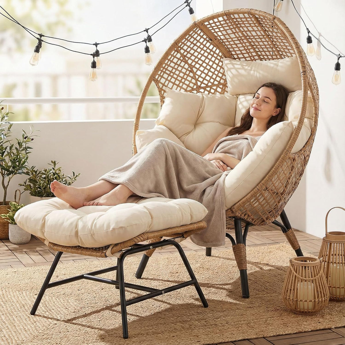 NICESOUL Wicker Egg Chair With Ottoman, Beige - 440 Lbs