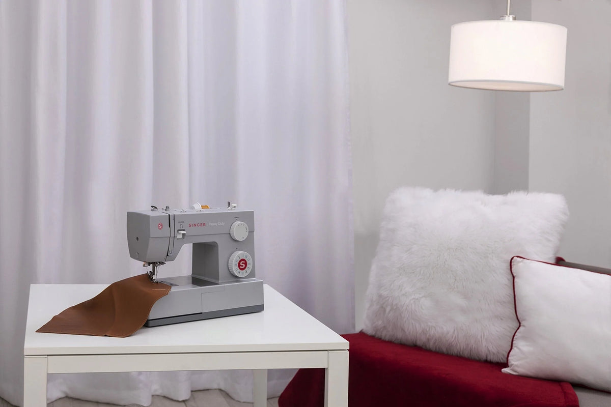 SINGER Heavy Duty Sewing Machine, White, 23 Built-In Stitches - 4423