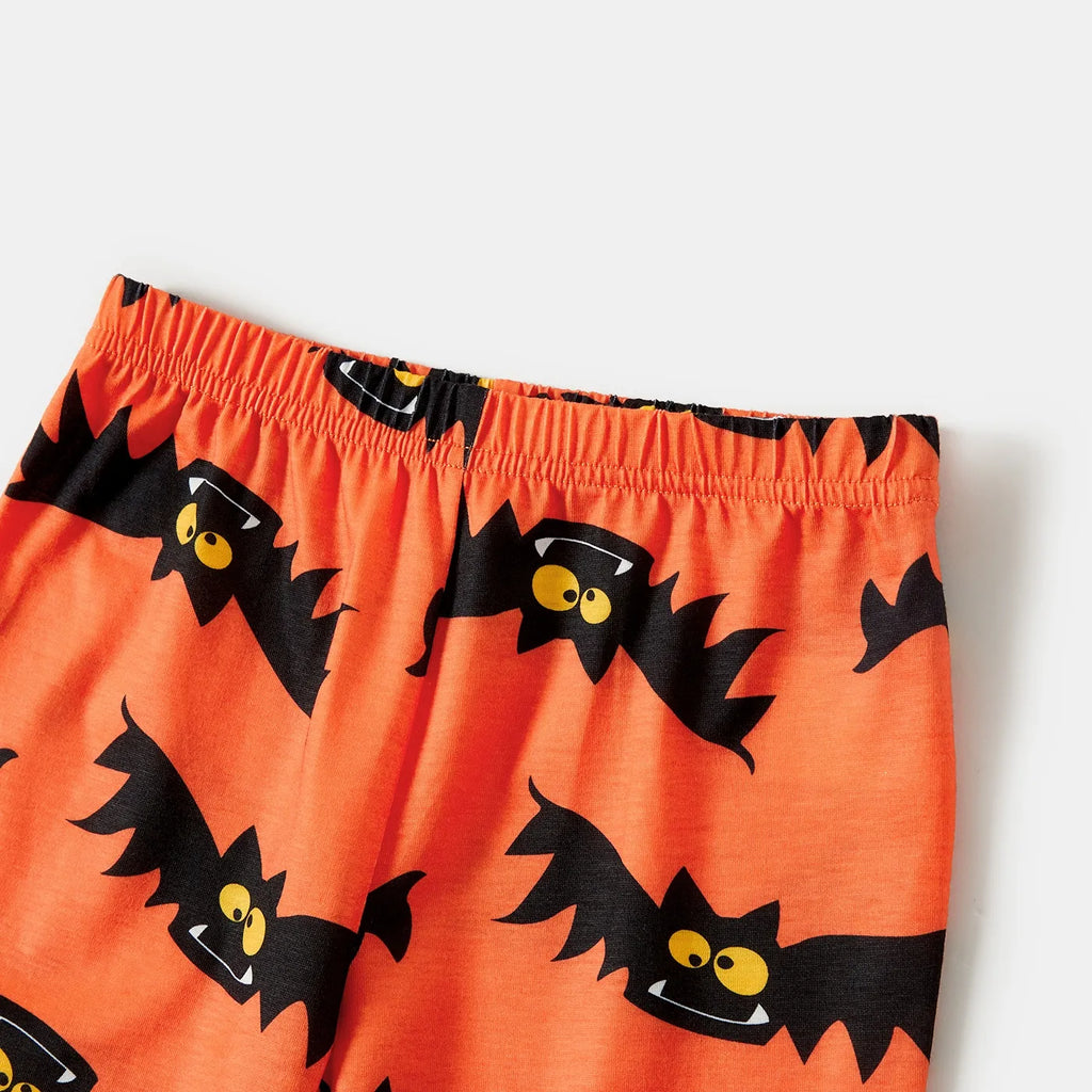 PatPat Halloween Pajamas Kids Holiday Pjs Family Matching Letter & Bat Print Short Sleeve Sleepwear Sets for Women Girls Boys, Black & Orange, L