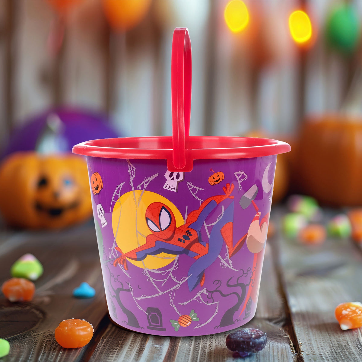 Marvel Heroes Halloween Trick-or-Treat Pail with Character Art