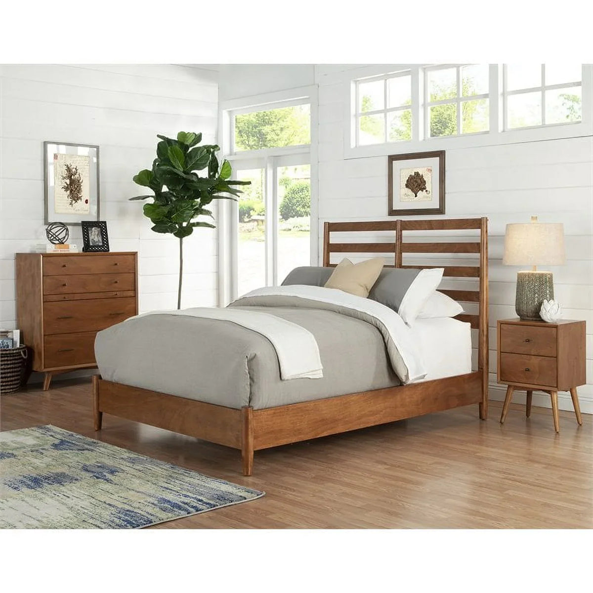 Home Square 4-Piece Set With Small TV Console, Full Wood Bed And Large Nightstand