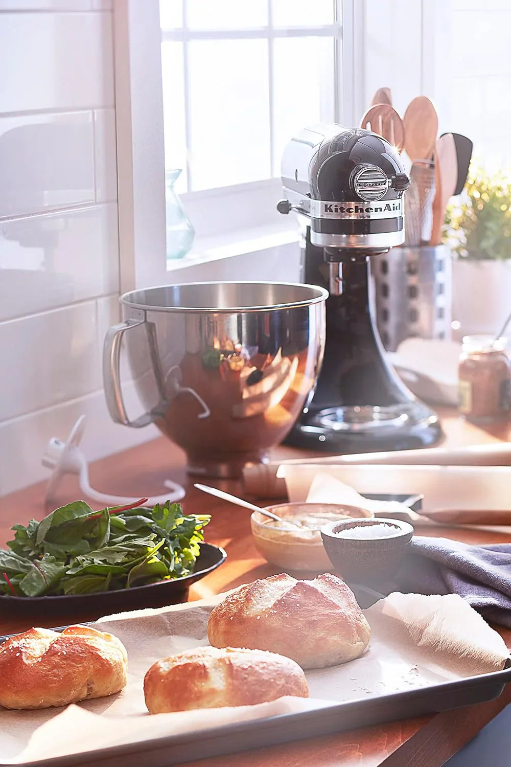 KitchenAid Artisan Series 5 Quart Tilt-Head Stand Mixer