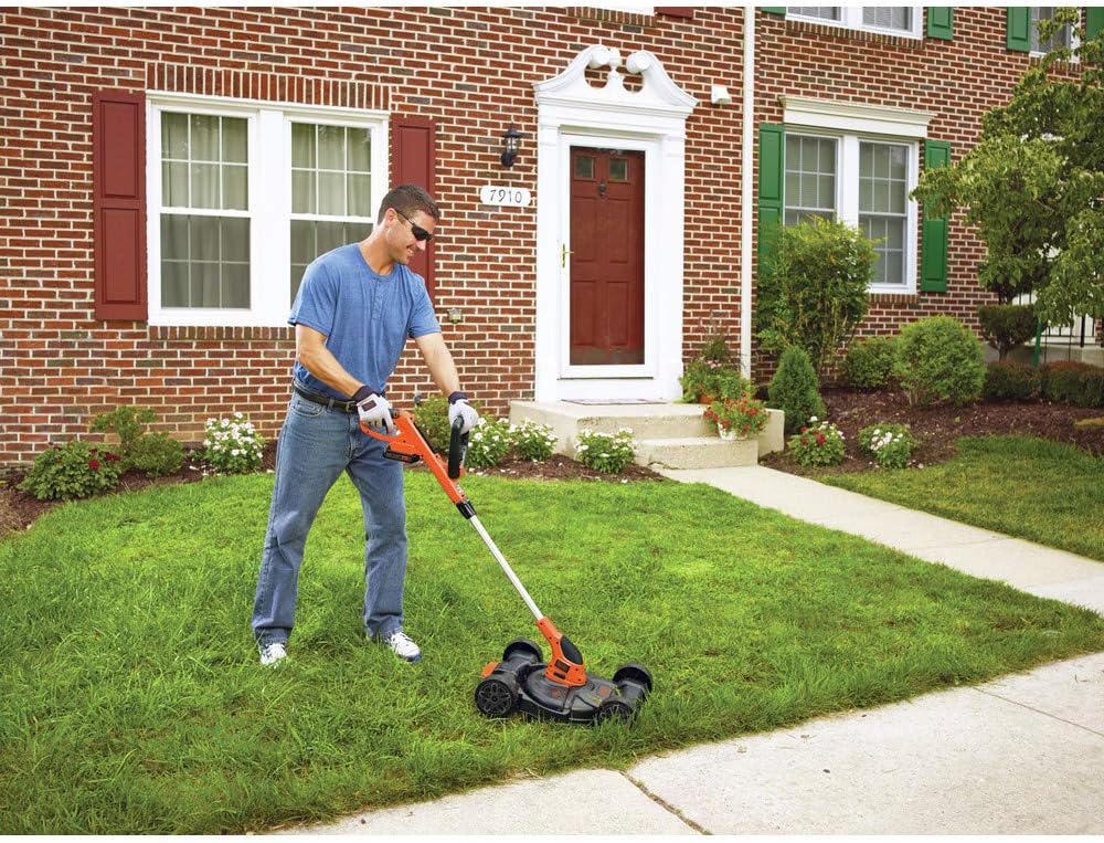 BLACK+DECKER Cordless 3-in-1 String Trimmer, Lawn Mower And Edger, 12-Inch, 20V - MTC220