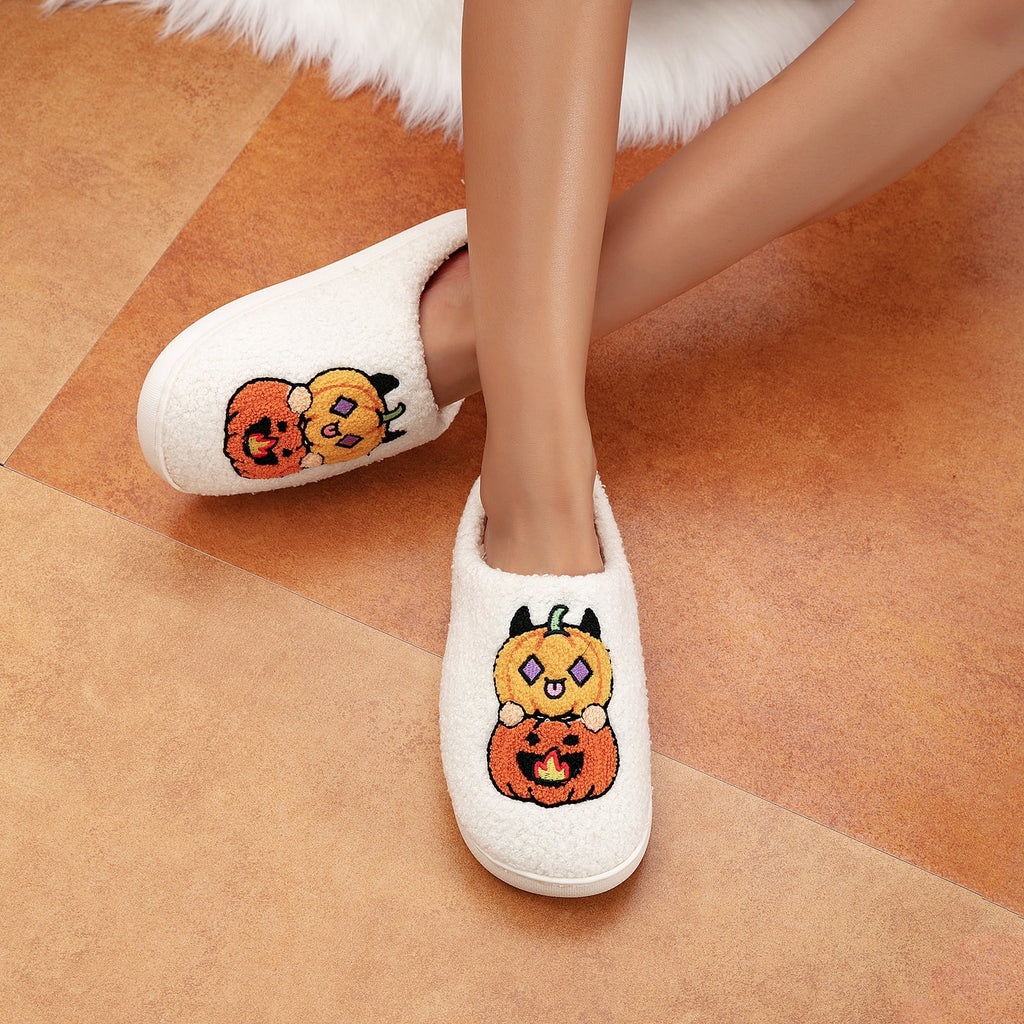 BERANMEY Halloween Slippers for Women Perfect Soft Plush Comfy Warm Slip-On Cute Womens Slippers Indoor Fluffy House Slippers for Women and Men Non-slip Fuzzy Flat Slides