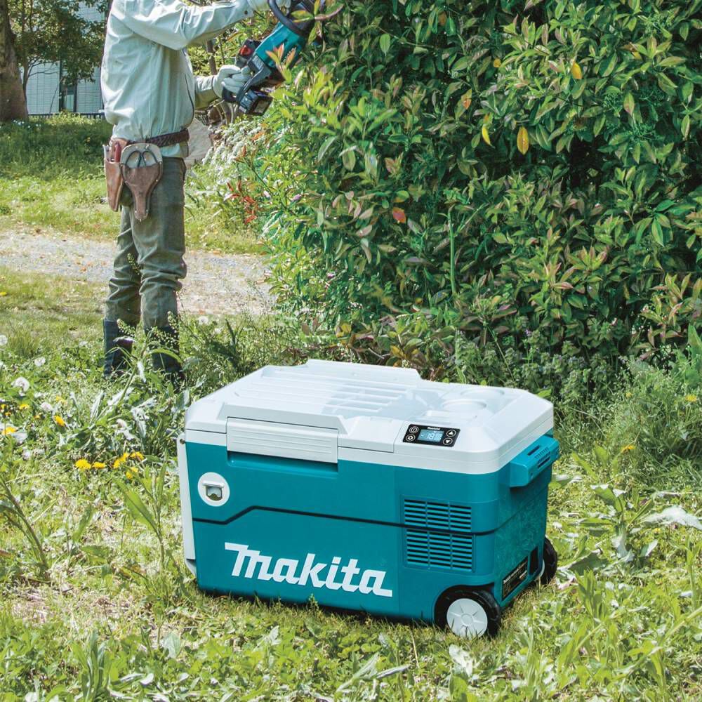 Makita 18V X2 LXT 20 L (21 qt) Cooler/Warmer, 12V/24V DC And AC - DCW180Z
