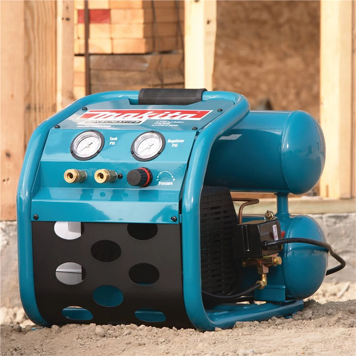 Makita 2.5 HP Big Bore Air Compressor - Twin Stack