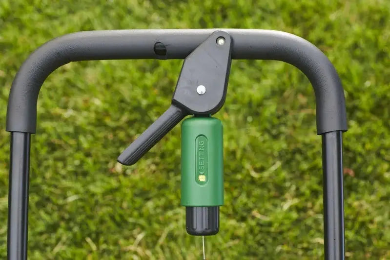 Scotts Turf Builder Classic Drop Spreader - Precision Lawn Fertilizer & Seed Distributor