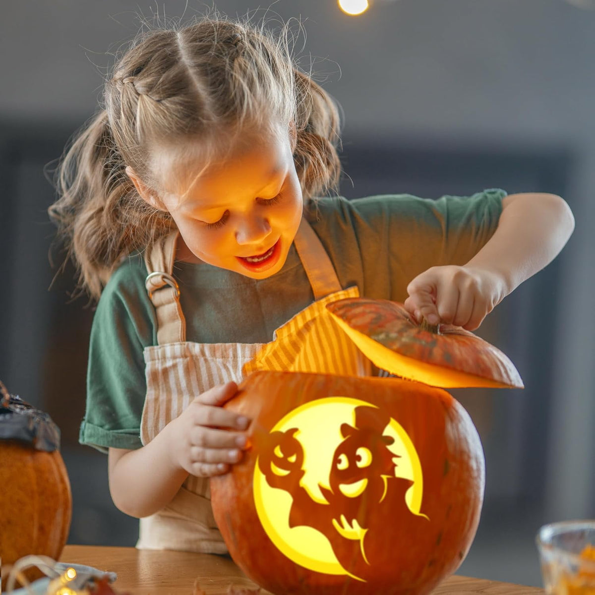 Pumpkin Masters Ultimate Carving Party Kit, 12 Patterns