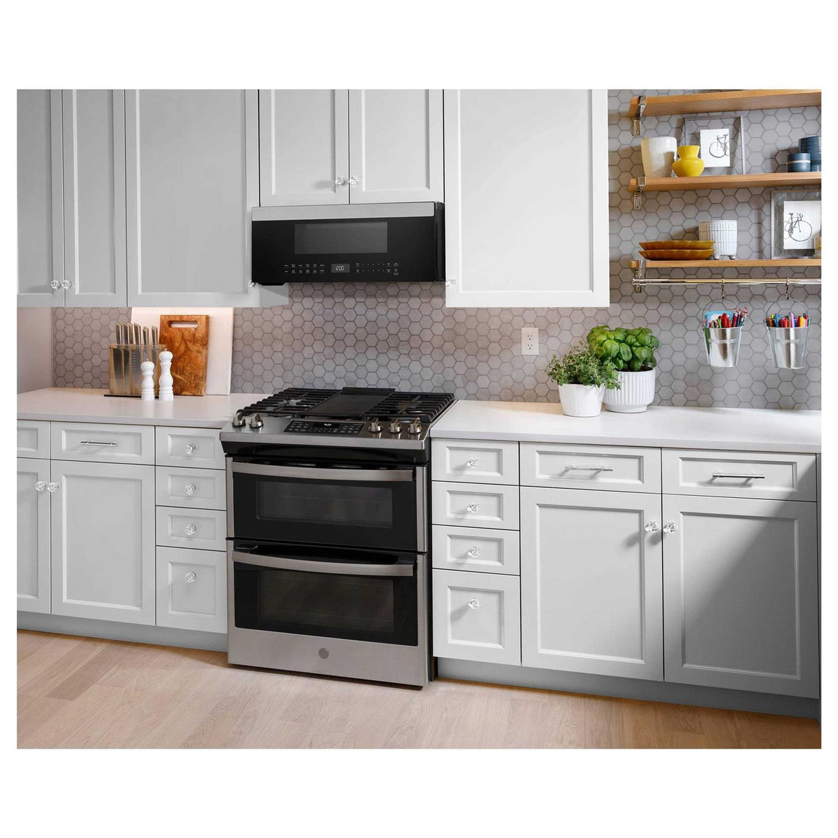 GE 1.2 Cu. Ft. Over-the-Range Low Profile Sensor Microwave Oven - UVM9125STSS
