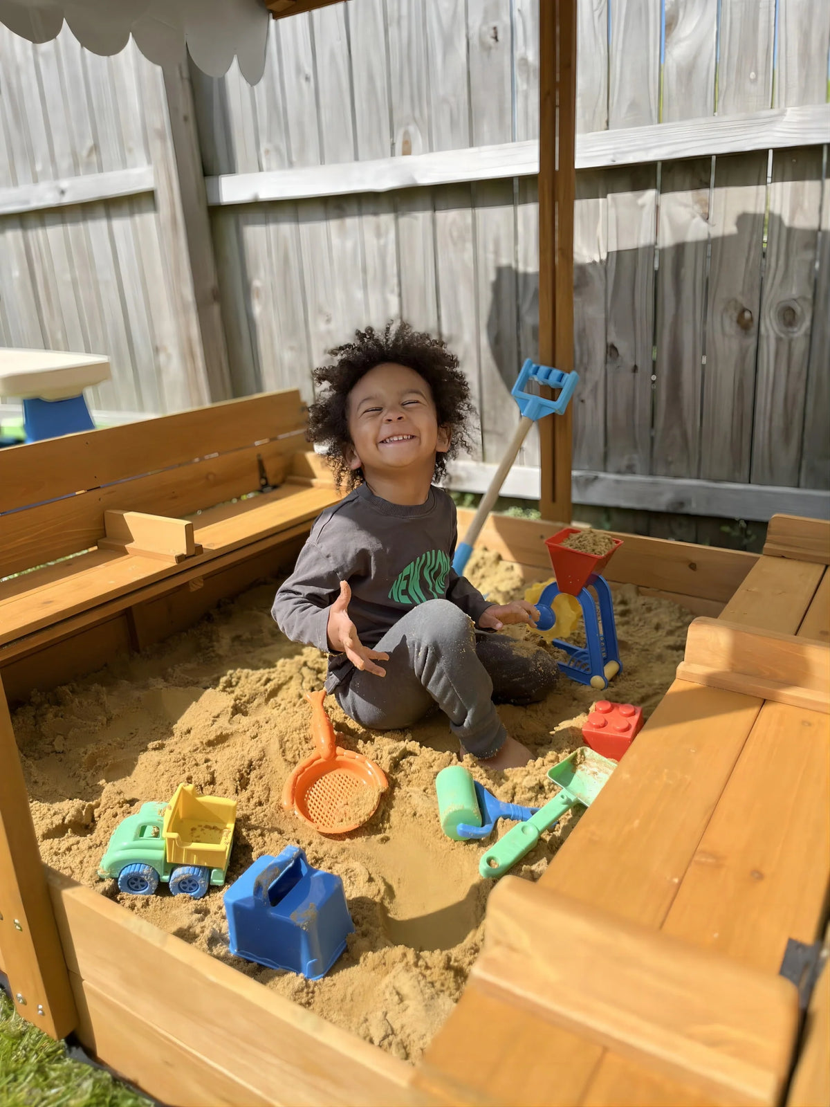 Morgete Outdoor Wooden Sandbox for Kids With Lid and 2 Benches - 47in