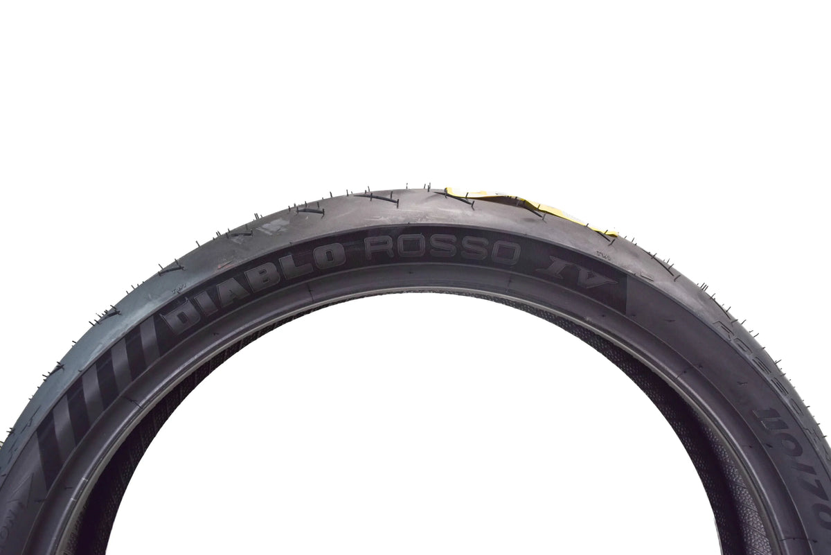 Pirelli Diablo Rosso IV Front 110/70ZR17 And Rear 190/55ZR17 Tires With Keychain